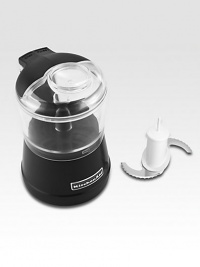 This stylish, compact food chopper is ideal for small jobs, sauces, frostings and dressings. Reverse spiral action with a stainless steel blade for precise chopping and a 3-cup work bowl with a domed lid.For use with US power sockets only.