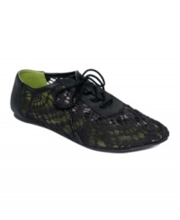 Anything but masculine. Sweet lace transforms the look of the menswear-inspired Neat Oxford flats by Blowfish. Anything but masculine. Sweet lace transforms the look of the menswear-inspired Neat Oxford flats by Blowfish.