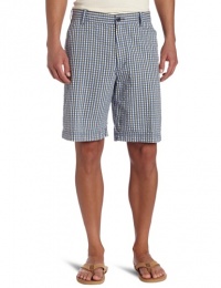 IZOD Men's Seersucker Plaid Short IZOD Men's Seersucker Plaid Short