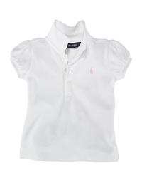 Essential cap-sleeved polo shirt in signature stretch cotton mesh, mercerized for a lustrous sheen. Essential cap-sleeved polo shirt in signature stretch cotton mesh, mercerized for a lustrous sheen.