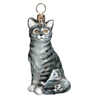 A lovely gift for any cat owner, the Pet Set ornaments from Joy to the World are endorsed by Betty White to benefit Morris Animal Foundation. Each hand painted ornament is packed individually in its own black lacquered box. A lovely gift for any cat owner, the Pet Set ornaments from Joy to the World are endorsed by Betty White to benefit Morris Animal Foundation. Each hand painted ornament is packed individually in its own black lacquered box.