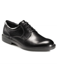 Polished enough for the office and cool enough for casual wear, few shoes can match the versatility and charm of these smooth plain toe oxford men's dress shoes from Ecco. Polished enough for the office and cool enough for casual wear, few shoes can match the versatility and charm of these smooth plain toe oxford men's dress shoes from Ecco.