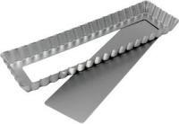 Fat Daddio's 13.75 Inch x 4.25 Inch x 1 Inch Oblong Tart with Removable Bottom Fat Daddio's 13.75 Inch x 4.25 Inch x 1 Inch Oblong Tart with Removable Bottom