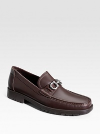 A classic leather loafer, expertly constructed in Italy from premium leather with a silvertone aaccent and signature lug sole. Leather lining Padded insole Rubber sole Made in Italy A classic leather loafer, expertly constructed in Italy from premium leather with a silvertone aaccent and signature lug sole. Leather lining Padded insole Rubber sole Made in Italy