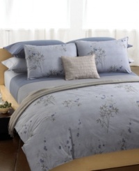 Revel in the stylish and subtle colors that Calvin Klein is renowned for. This alluring bedskirt is made of 100% combed cotton with a luxurious 220 thread count. Designed to coordinate with the Bamboo Flower pattern. Revel in the stylish and subtle colors that Calvin Klein is renowned for. This alluring bedskirt is made of 100% combed cotton with a luxurious 220 thread count. Designed to coordinate with the Bamboo Flower pattern.
