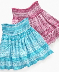 Sun and style. She can perfect her windswept look in this floaty lightweight skirt from Epic Threads. Sun and style. She can perfect her windswept look in this floaty lightweight skirt from Epic Threads.