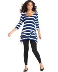 Create a relaxed look with Cha Cha Vente's striped knit tunic. The asymmetrical hem is a chic on-trend touch, too! Create a relaxed look with Cha Cha Vente's striped knit tunic. The asymmetrical hem is a chic on-trend touch, too!