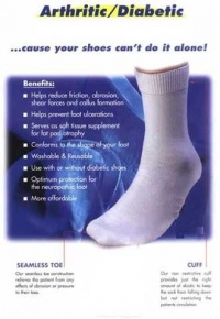 3 Pairs Diabetic Socks For Foot Pain And Neuropathy - Medium - Crew (Size 10-13) 3 Pairs Diabetic Socks For Foot Pain And Neuropathy - Medium - Crew (Size 10-13)