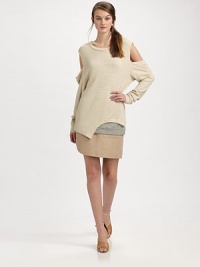 Short, tailored and distinctive detailed with an overlapping seam on one side and oversized front patch pockets.Bandless waistSide zip closureLarge front patch pocketsOverlapping seam and contour hem on one sideAbout 18 longLinenDry cleanImported Short, tailored and distinctive detailed with an overlapping seam on one side and oversized front patch pockets.Bandless waistSide zip closureLarge front patch pocketsOverlapping seam and contour hem on one sideAbout 18 longLinenDry cleanImported