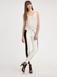Contrasting side panels embolden these on-trend, high-stretch skinnies. THE FITSkinny fitRise, about 8Inseam, about 30THE DETAILSButton closureZip flyBack patch pockets96% cotton/4% roicaMachine washMade in USA of imported fabricModel shown is 5'10 (177cm) wearing US size 4. Contrasting side panels embolden these on-trend, high-stretch skinnies. THE FITSkinny fitRise, about 8Inseam, about 30THE DETAILSButton closureZip flyBack patch pockets96% cotton/4% roicaMachine washMade in USA of imported fabricModel shown is 5'10 (177cm) wearing US size 4.