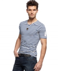 Casual, captain. This horizontal striped t-shirt is on-trend with your downtown style. Casual, captain. This horizontal striped t-shirt is on-trend with your downtown style.
