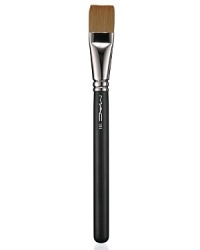 A large, flat, square-shaped synthetic-fibre brush with a fine firm edge for distribution and blending of liquid, emulsion or cream products on the face or body. A large, flat, square-shaped synthetic-fibre brush with a fine firm edge for distribution and blending of liquid, emulsion or cream products on the face or body.