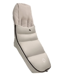 Offering warmth and protection throughout the season, this cozy footmuff resists wind and inclement weather while your baby rests soundly in the Bugaboo stroller of your choice. Offering warmth and protection throughout the season, this cozy footmuff resists wind and inclement weather while your baby rests soundly in the Bugaboo stroller of your choice.