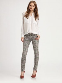 Downtown-cool skinnies with an abstract camouflage print and tons of stretch. THE FITSkinny fitMedium rise, about 8Inseam, about 30THE DETAILSButton closureZip flyFive-pocket style98% cotton/2% elastaneHand washMade in USA of imported fabricModel shown is 5'10 (177cm) wearing US size 2. Downtown-cool skinnies with an abstract camouflage print and tons of stretch. THE FITSkinny fitMedium rise, about 8Inseam, about 30THE DETAILSButton closureZip flyFive-pocket style98% cotton/2% elastaneHand washMade in USA of imported fabricModel shown is 5'10 (177cm) wearing US size 2.
