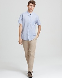 A light layer for everyday style, this classic fit shirt from Vince keeps it cool in short sleeves and a single chest pocket. A light layer for everyday style, this classic fit shirt from Vince keeps it cool in short sleeves and a single chest pocket.