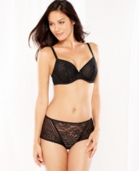 Beautifully styled with all the right details. Wacoal's Perfectionist underwire bra features lace cups with a mesh inner sling for support and picot trim. Style #855204 Beautifully styled with all the right details. Wacoal's Perfectionist underwire bra features lace cups with a mesh inner sling for support and picot trim. Style #855204