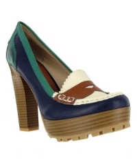 Double time. The Kayte loafer platform pumps incorporate menswear-inspired tailoring with a tres chic colorblock pattern to take your work (or play!) look up a notch. Double time. The Kayte loafer platform pumps incorporate menswear-inspired tailoring with a tres chic colorblock pattern to take your work (or play!) look up a notch.