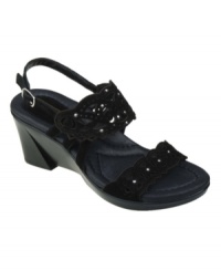 Contemporary style and soothing comfort combine with harmony on the Rosetta wedge sandals by Earth. Buckle on this beautiful design and enjoy every soft step. Contemporary style and soothing comfort combine with harmony on the Rosetta wedge sandals by Earth. Buckle on this beautiful design and enjoy every soft step.