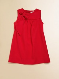 In high-quality Italian ponti jersey and with a gorgeous bow, this sweet shift dress is a must-have for the season.Scoop neckSleevelessDecorative bow detail at front neckBack keyhole with button closure85% viscose/11% polyamide/4% elastaneDry cleanMade in USA of Italian materials In high-quality Italian ponti jersey and with a gorgeous bow, this sweet shift dress is a must-have for the season.Scoop neckSleevelessDecorative bow detail at front neckBack keyhole with button closure85% viscose/11% polyamide/4% elastaneDry cleanMade in USA of Italian materials