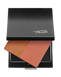 This customizable duo of Bronzer Golden and Blush Glow offers a softly golden bronzer paired with a shimmering pink blush for a brightened complexion and lit from within look. This customizable duo of Bronzer Golden and Blush Glow offers a softly golden bronzer paired with a shimmering pink blush for a brightened complexion and lit from within look.