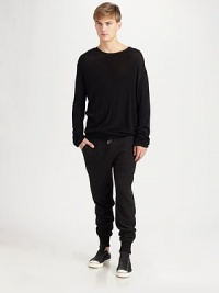 A soft and lightweight layering option meshes perfectly with jeans, shorts or sweats to complete a laid-back look.CrewneckLong raglan sleeves57% rayon/43% cottonHand washImported