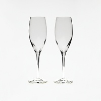Varietal-specific, Riedel's Heart to Heart collection was developed to draw out maximum flavor from your favorite vintages through meticulously designed extra angles. Classically styled, they feature shorter stems that cut down on breakage. Varietal-specific, Riedel's Heart to Heart collection was developed to draw out maximum flavor from your favorite vintages through meticulously designed extra angles. Classically styled, they feature shorter stems that cut down on breakage.