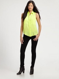Sleeveless silk essential has a point collar, hidden button front and contoured hi-low hem. Point collarSleevelessHidden button frontPatch pocketsContoured hi-low hemSilkDry cleanImportedModel shown is 5'10 (177cm) wearing US size Small. Sleeveless silk essential has a point collar, hidden button front and contoured hi-low hem. Point collarSleevelessHidden button frontPatch pocketsContoured hi-low hemSilkDry cleanImportedModel shown is 5'10 (177cm) wearing US size Small.