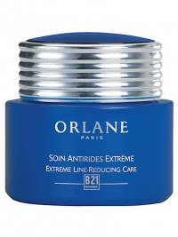 Take control of your aging with this intense cream for skin marred by fine lines and wrinkles. Immediately reduces appearance of fine lines. Visibly reduces signs of aging with Memoxyle and the Bio-energic complex. Diminishes the visibility of wrinkles with optical sensors that work on the surface. Use day or night for all skin types. 1.7 oz. 