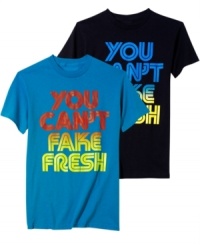 No impostors here. You'll be the real deal in this vivid Horizon graphic t-shirt from New World. No impostors here. You'll be the real deal in this vivid Horizon graphic t-shirt from New World.
