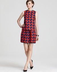 Classic jacquard gets a modern makeover on this chain-link patterned DIANE von FURSTENBERG dress--a singular sensation for work and weekends, that's ever-so smart with a pointy-toe flat and chunky bangle. Classic jacquard gets a modern makeover on this chain-link patterned DIANE von FURSTENBERG dress--a singular sensation for work and weekends, that's ever-so smart with a pointy-toe flat and chunky bangle.