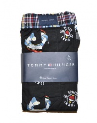 Tommy Hilfiger Men Design Logo Full Cut Boxer Shorts Tommy Hilfiger Men Design Logo Full Cut Boxer Shorts