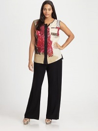 A simply elegant design featuring a unique duo of side zippers for a sleek and chic effect.Front pocketWaist dartsUnique side zippersInseam, about 34PolyesterDry cleanImported A simply elegant design featuring a unique duo of side zippers for a sleek and chic effect.Front pocketWaist dartsUnique side zippersInseam, about 34PolyesterDry cleanImported