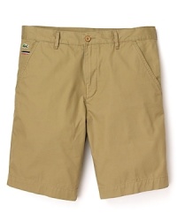 Perfect for lunch with your in-laws, but flexible enough for beach volleyball, these shorts are handsome and reliable, featuring cool striped detail on the front right pocket. Perfect for lunch with your in-laws, but flexible enough for beach volleyball, these shorts are handsome and reliable, featuring cool striped detail on the front right pocket.