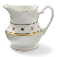 In classic shapes and with refined embellishments, the Pickard China Katrina collection offers timeless opulence with an exquisite gold trellis and rose pattern accented by a stunning border of gold.