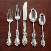 Old World elegance is captured beautifully in the Queen Elizabeth Sterling Silver pattern from Towle which features detailed scrollwork and graceful lines.Sterling Silver Flatware is not returnable or exchangeable. Old World elegance is captured beautifully in the Queen Elizabeth Sterling Silver pattern from Towle which features detailed scrollwork and graceful lines.Sterling Silver Flatware is not returnable or exchangeable.