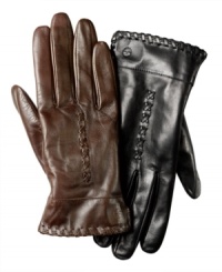 Leather and lacing pair up perfectly, especially when it comes to these Timberland gloves that will take you through the cold winter weather in comfort and style. Leather and lacing pair up perfectly, especially when it comes to these Timberland gloves that will take you through the cold winter weather in comfort and style.