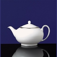 A sparkling complement to your silver serveware, this service mixes and matches perfectly with a wide color palette. Bone china. A sparkling complement to your silver serveware, this service mixes and matches perfectly with a wide color palette. Bone china.