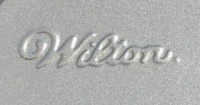 Wilton 6-Cup Jumbo Muffin Pan
