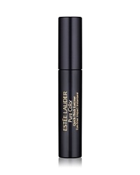 Liner with attitude. Chubby felt tip marker goes from thin to thick line, quick. Eyes dare you to look away, edged in Punker Black. Comes on strong, super dark and daring. Liner with attitude. Chubby felt tip marker goes from thin to thick line, quick. Eyes dare you to look away, edged in Punker Black. Comes on strong, super dark and daring.