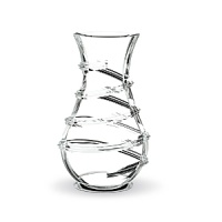 Horizontal, leaf-like cuts dance across the bowls of this captivating stemware collection from Baccarat. Horizontal, leaf-like cuts dance across the bowls of this captivating stemware collection from Baccarat.