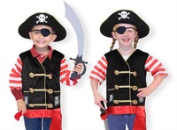 PIRATE COSTUME ROLE PLAY SET by MELISSA & DOUG PIRATE COSTUME ROLE PLAY SET by MELISSA & DOUG