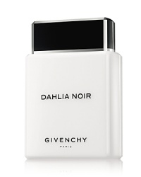A fantasy flower. The first fragrance developed under the creative direction of Riccardo Tisci, Dahlia Noir embodies the mysterious, singular radiance of a woman's graceful power. Dahlia Noir is both feminine and sensual thanks to its floral and powdery facets, but also powerful and captivating with its woody base notes. A fantasy flower. The first fragrance developed under the creative direction of Riccardo Tisci, Dahlia Noir embodies the mysterious, singular radiance of a woman's graceful power. Dahlia Noir is both feminine and sensual thanks to its floral and powdery facets, but also powerful and captivating with its woody base notes.
