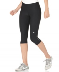 These Filament capri leggings from Nike have everything you need: an internal key pocket, Dri-FIT technology and reflective tape to increase your nighttime visibility.