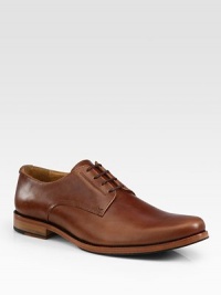 Tasteful and timeless, this luxuriously smooth leather oxford is destined to be a wardrobe favorite this season and beyond.Leather upperLeather liningPadded insoleLeather soleImported Tasteful and timeless, this luxuriously smooth leather oxford is destined to be a wardrobe favorite this season and beyond.Leather upperLeather liningPadded insoleLeather soleImported
