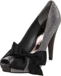 Paris Hilton Women's Destiny Pump