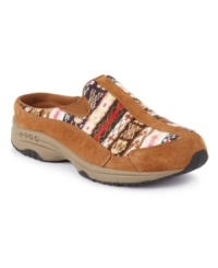 Easy Spirit's go-to, casual Traveltime sneakers keep you comfortable during your sunset walks. The ideal choice for all sorts of adventures. Easy Spirit's go-to, casual Traveltime sneakers keep you comfortable during your sunset walks. The ideal choice for all sorts of adventures.