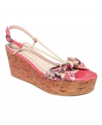 Get tie-dyed up in the perfect print, texture and amount of volume with the Preston platform sandal from Plenty by Tracy Reese. Its airy silhouette complements sundresses and flares alike, making it fitting for Spring. Get tie-dyed up in the perfect print, texture and amount of volume with the Preston platform sandal from Plenty by Tracy Reese. Its airy silhouette complements sundresses and flares alike, making it fitting for Spring.