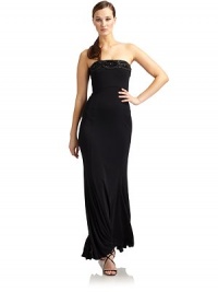 THE LOOKBead-embellished braided trimScalloped necklineStructured bodice with underwire supportEmpire waistSide zip with hook-and-eye closureTHE FITAbout 54 from shoulder to hemTHE MATERIAL82% viscose/18% polyamideCARE & ORIGINDry cleanMade in ItalyModel shown is 5'10½ (179cm) wearing US size 4. THE LOOKBead-embellished braided trimScalloped necklineStructured bodice with underwire supportEmpire waistSide zip with hook-and-eye closureTHE FITAbout 54 from shoulder to hemTHE MATERIAL82% viscose/18% polyamideCARE & ORIGINDry cleanMade in ItalyModel shown is 5'10½ (179cm) wearing US size 4.