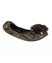 Flirty and fun. Perfect for wearing all day or keeping in your bag for sweet relief from heels, the Sicily flats by Barefoot Tess get extra oomph from an oversized flower. Flirty and fun. Perfect for wearing all day or keeping in your bag for sweet relief from heels, the Sicily flats by Barefoot Tess get extra oomph from an oversized flower.