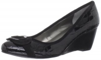 Bandolino Women's Niantic Wedge Pump Bandolino Women's Niantic Wedge Pump